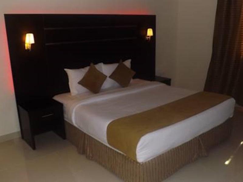 Baron Palace - Almasif Hotel Apartments リヤード エクステリア 写真