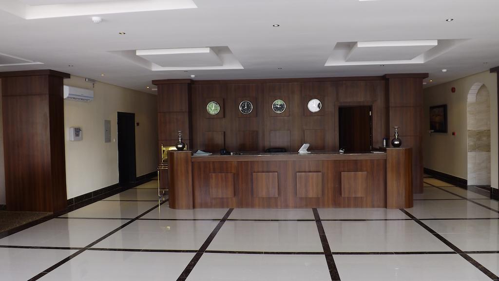 Baron Palace - Almasif Hotel Apartments リヤード エクステリア 写真
